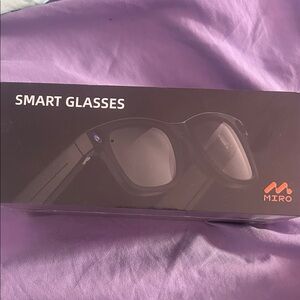 IRO Black Smart Glasses with Subtle Blue Lens Accent